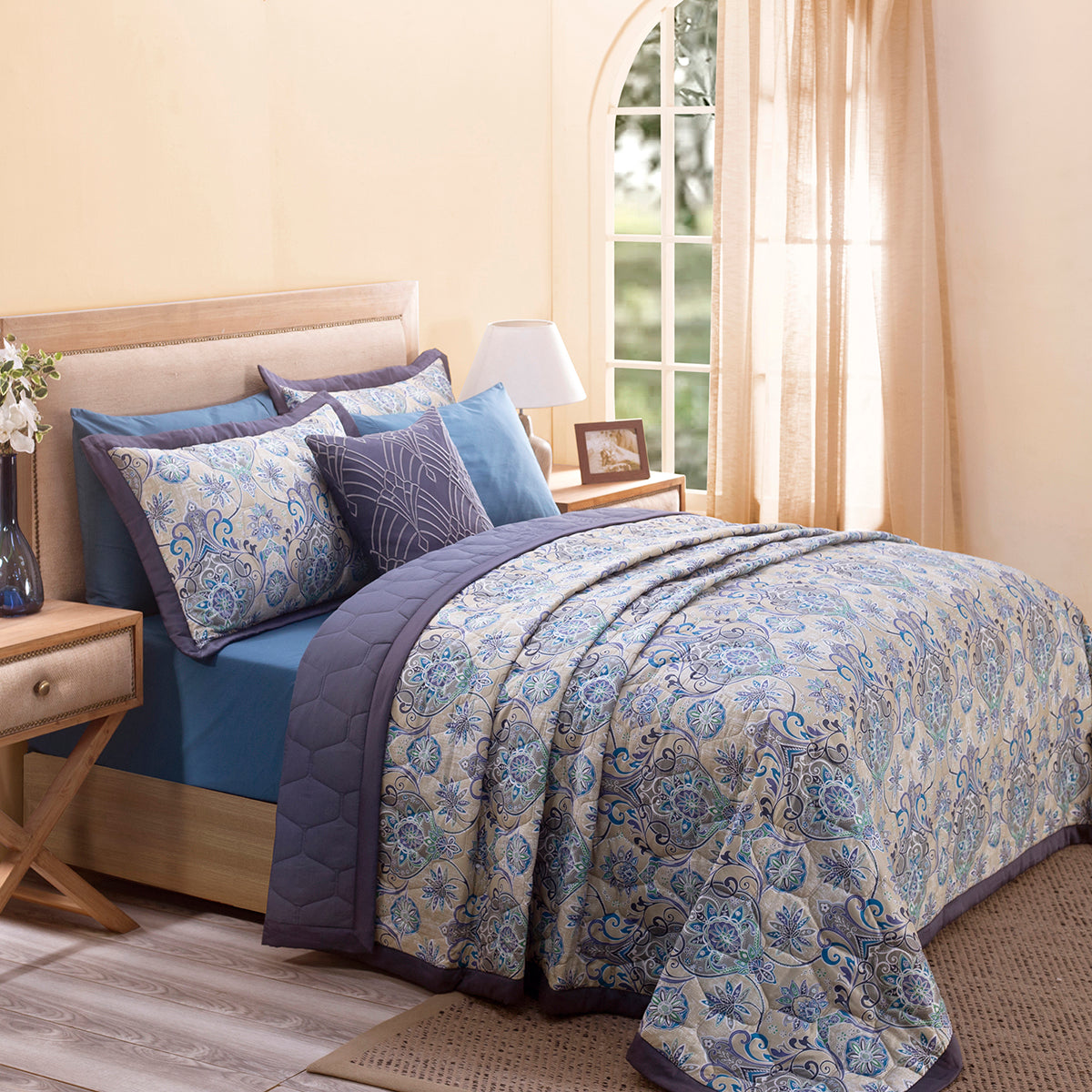 Nouveau Tradition Lawn Rerun 8PC Quilt/Quilted Bed Cover Set Blue