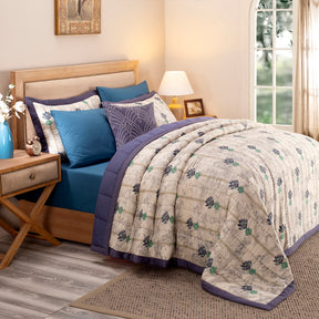 Nouveau Tradition Water Lily Blue Quilt Set