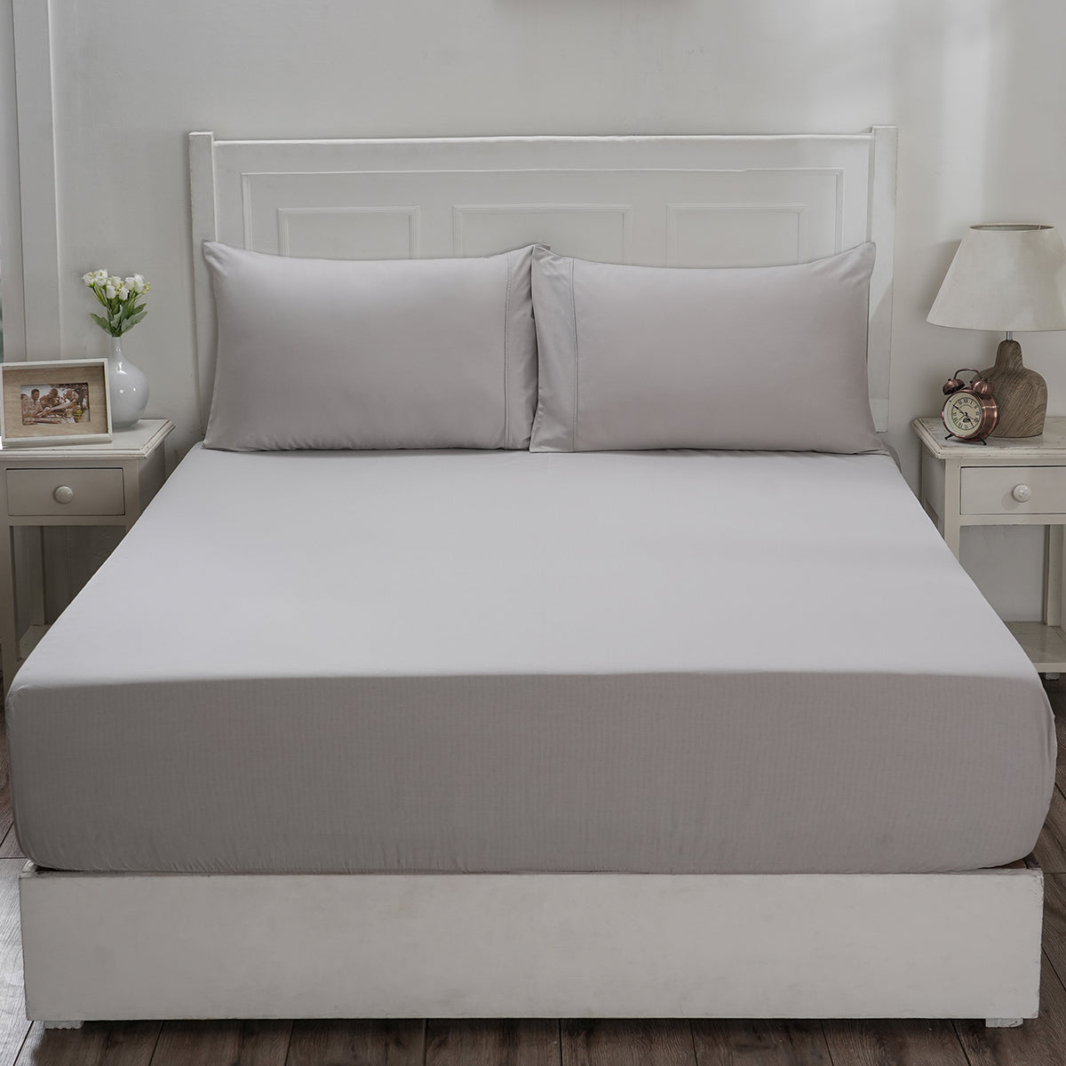 Eden Crisp & Light Weight 100% Cotton Solid Grey Fitted Sheet