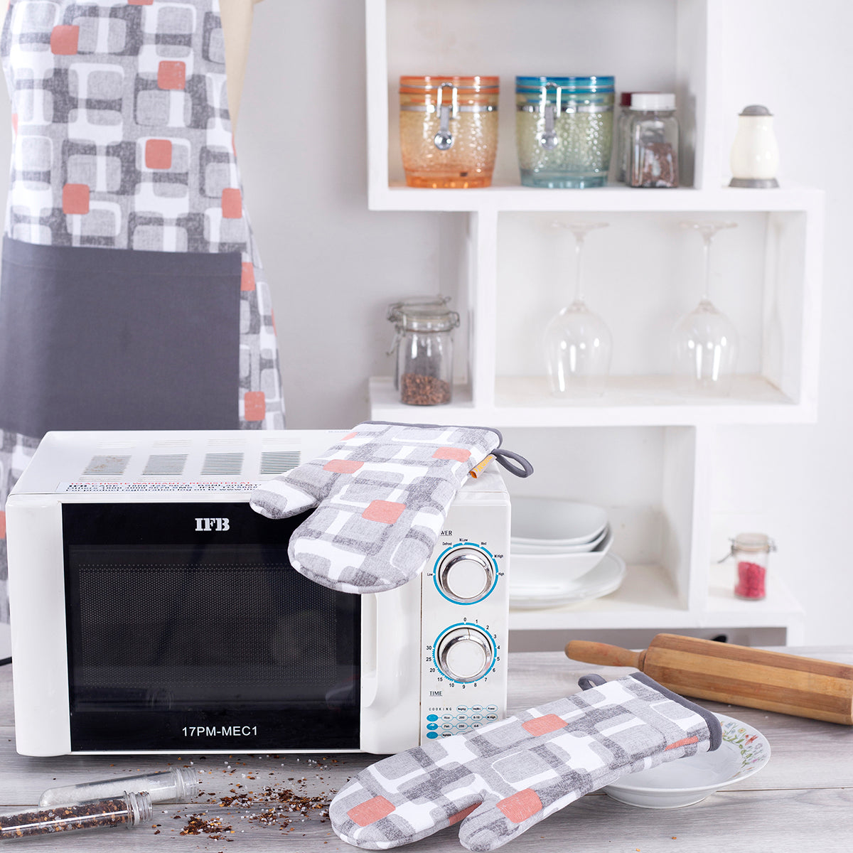 Scandi Block Red/Grey 2 Pc Oven Mitt