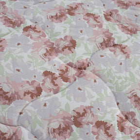 Blossom Couture Floret Winter Quilt/Quilted Bed Cover/Comforter Red