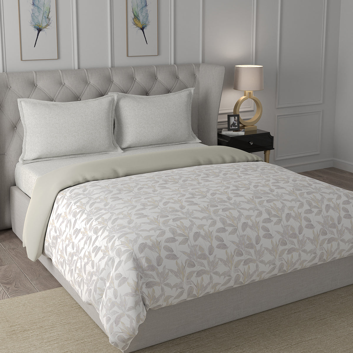 Hermosa Exotic Bouquet Tropical Garden Neutral Quilt