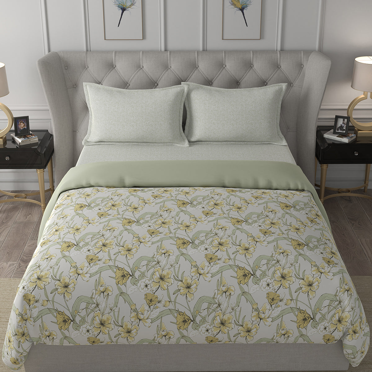 Backyard Patio Valencia Summer AC Quilt/Quilted Bed Cover/Comforter Yellow