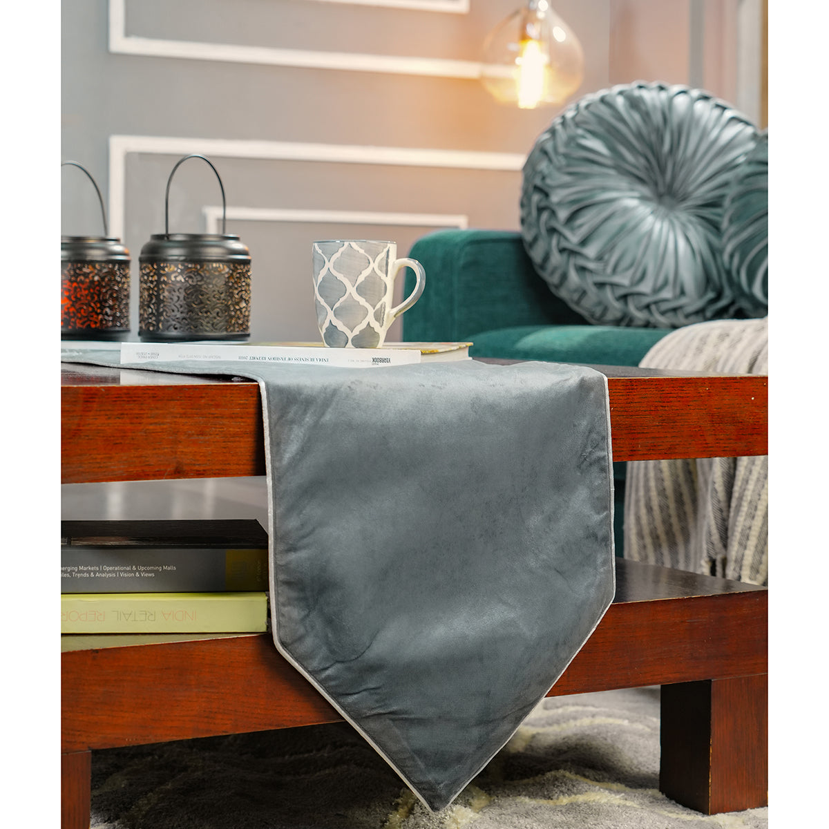 Dazzle Celeste Solid Silver 1PC Runner With Box Packaging