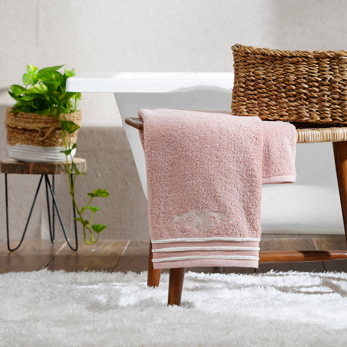 Tranquil Essence Cross Wise Anti-Bacterial, Anti-Fungal and Odour Resistant Peach Towel 70X140