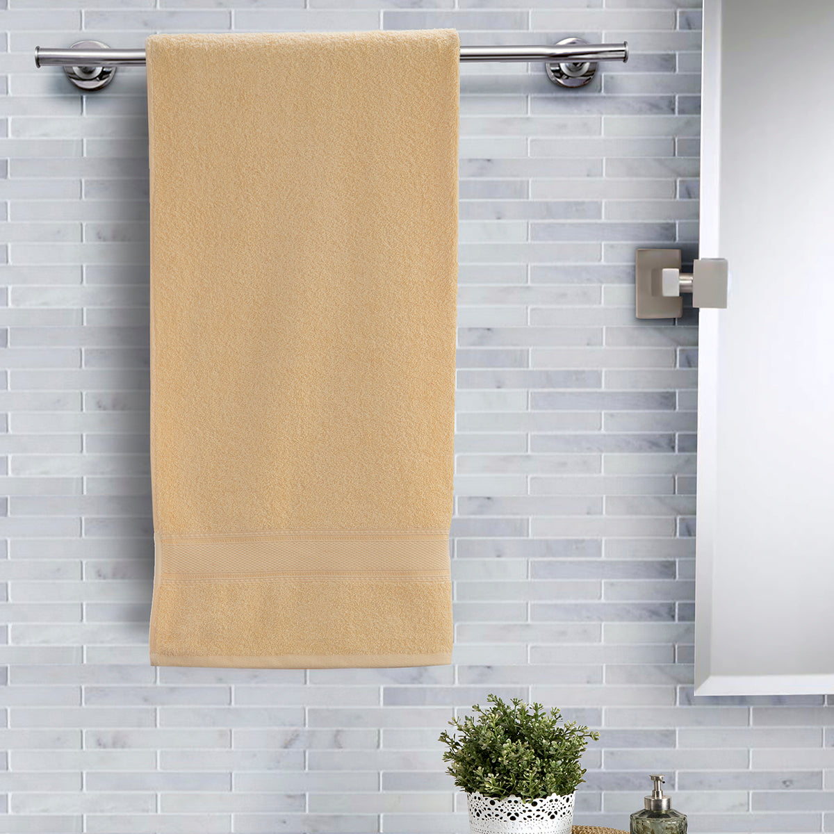 Eddie Extra Soft Yellow Towel