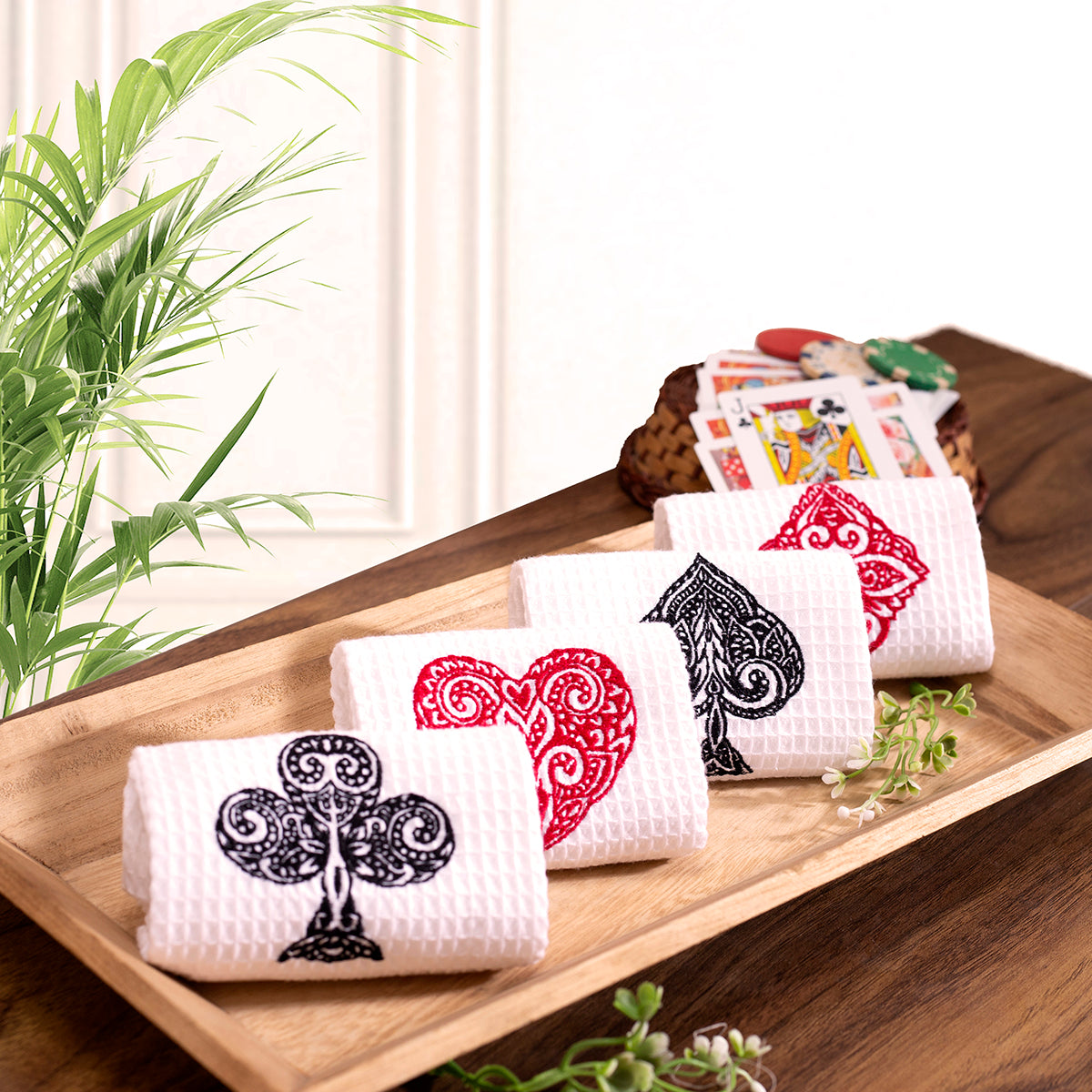 Four Suits Machine Embroidered 4 Pc Towel Set